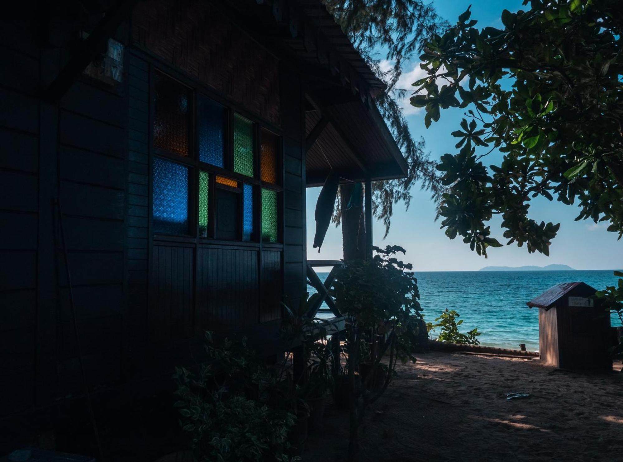 Swiss Cottage Tioman Kampong Ayer Batang Extérieur photo
